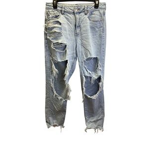 American Eagle Outfitters Size 10 Light Blue Distressed Mom Jeans, Preloved